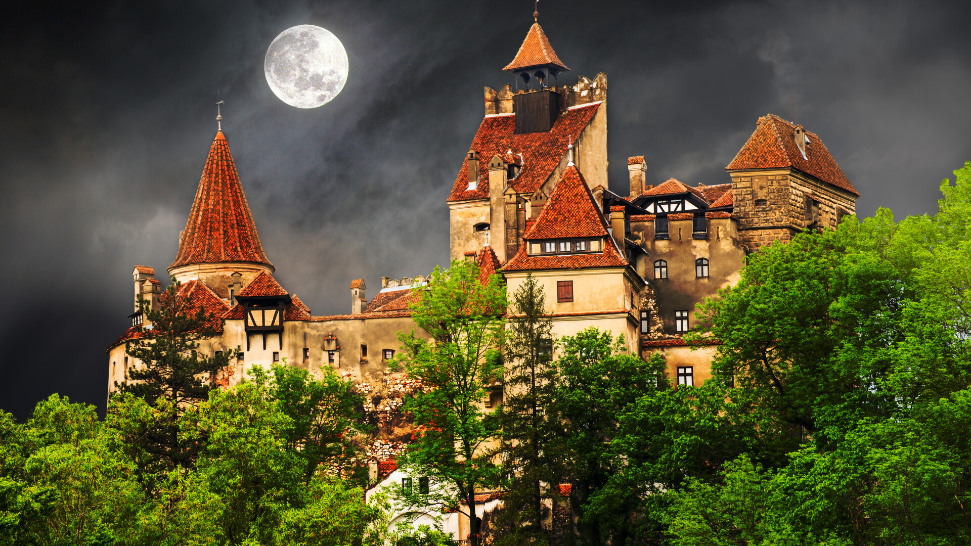 Bran Castle (Dracula's Castle)